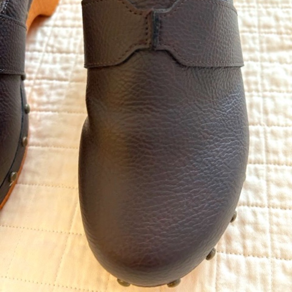Women's Mia Daisy studded clog